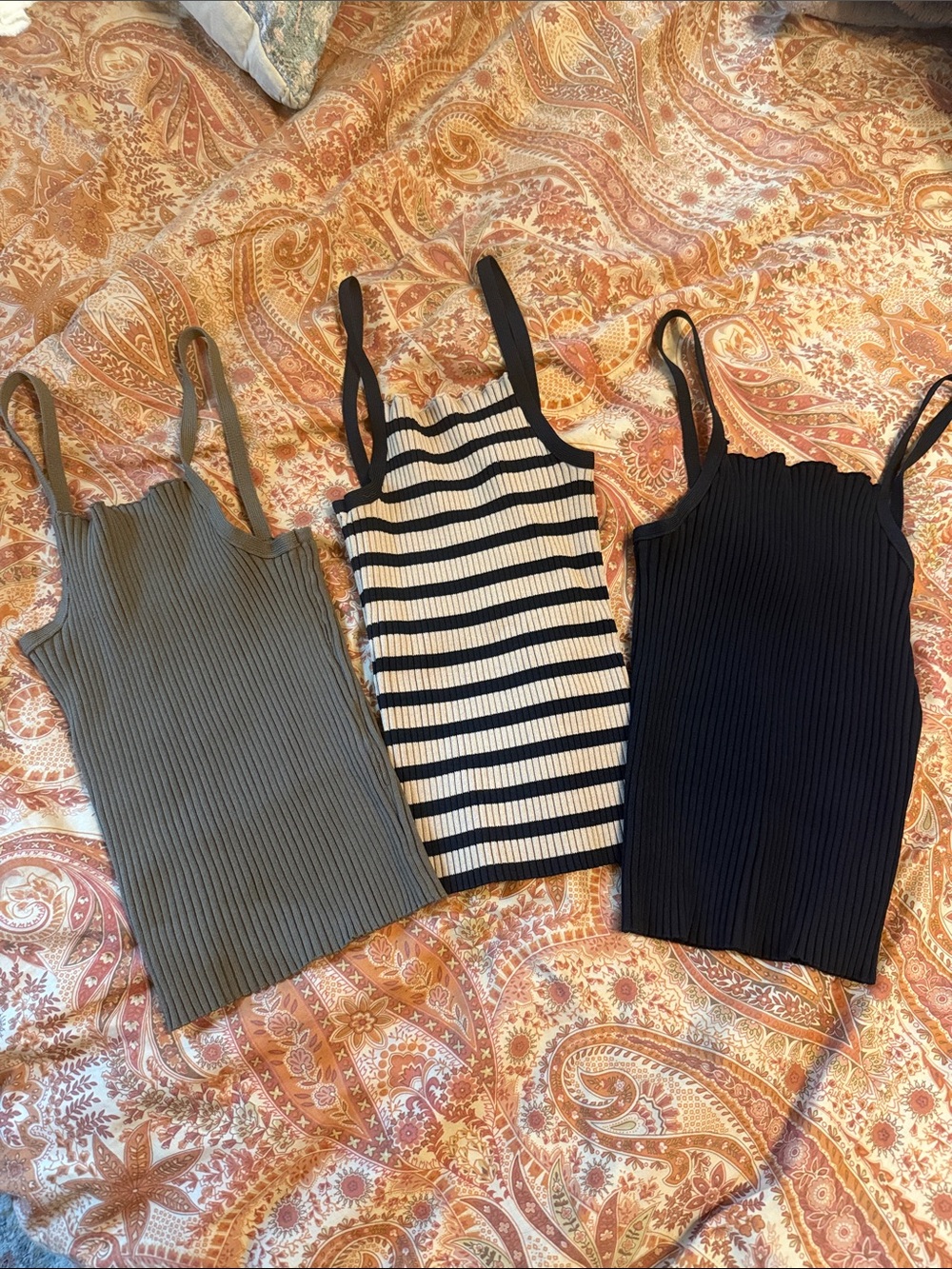 GAP Ribbed Tank Tops in Black, black & tan striped and Olive lot